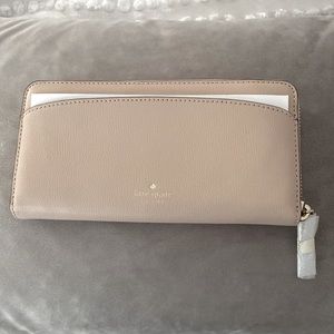 Kate Spade blush pink wallet NEW